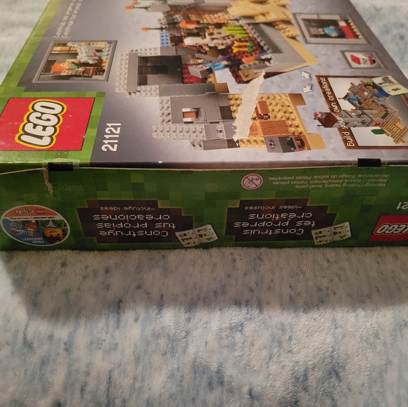 Rare and Retired Lego Minecraft The Desert Outpost Set - Picture 3 of 4